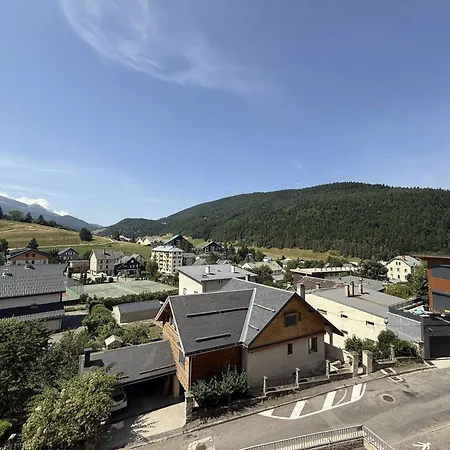 Résidence Les Trolles - Nouveauté En Plein Centre Du Village Mae-7103 *